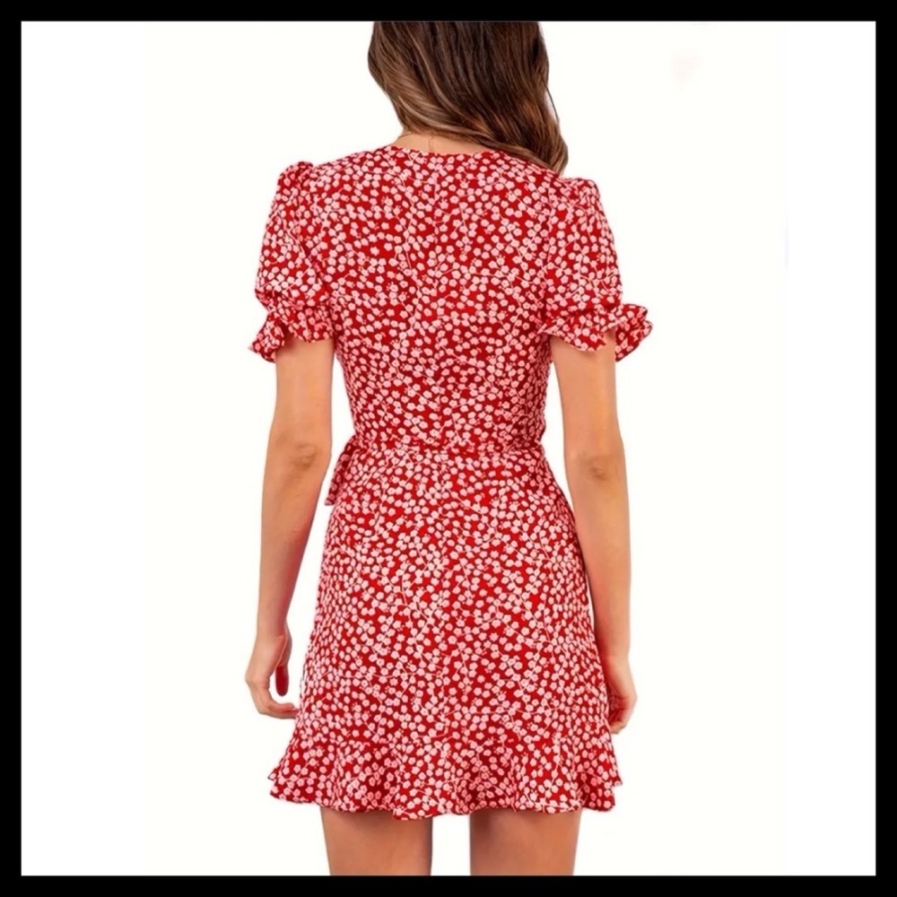 BOUTIQUE Classic Wrap Dress Floral - Picture 5 of 7